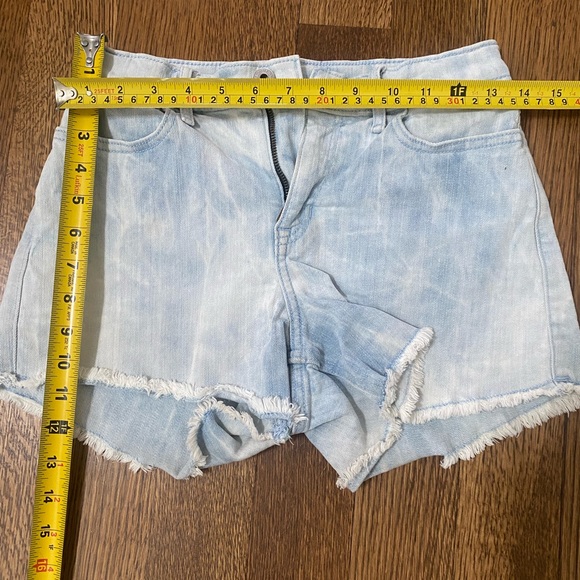 Hollister Jean high rise shorts - Picture 1 of 2